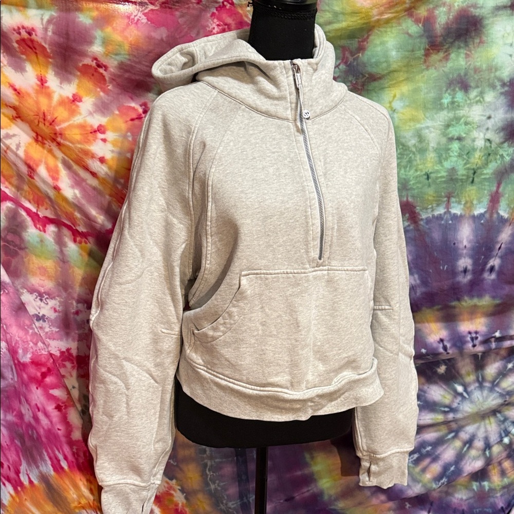 LULULEMON SCUBA CROPPED HOODED SWEATSHIRT🌹